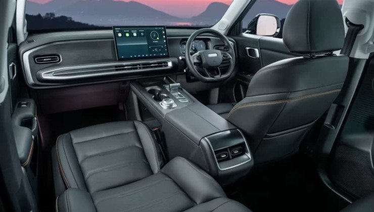BAIC B30