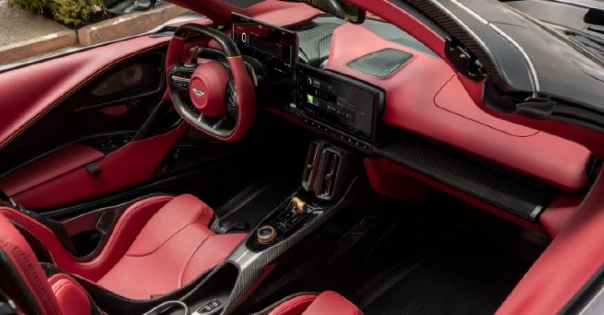 Aston Martin Valhalla Spider 
