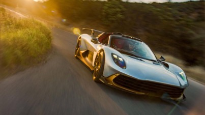Aston Martin Valhalla Spider é conversível de 1.079 cv e chega a 350 km/h