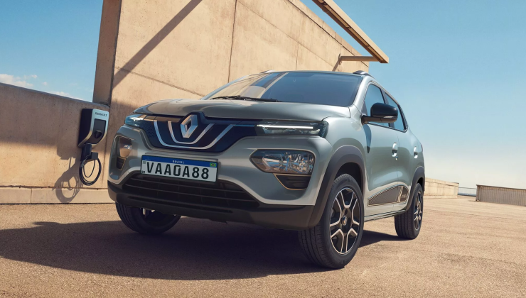 Renault Kwid E-Tech &eacute; 100% el&eacute;trico e garante flexibilidade de carregamento.