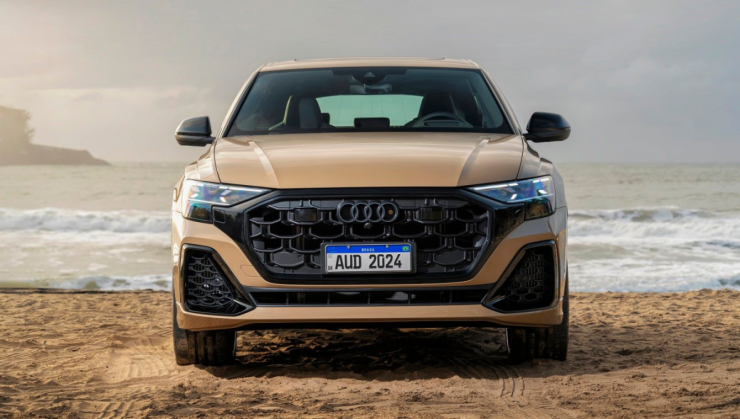 Audi Q8 