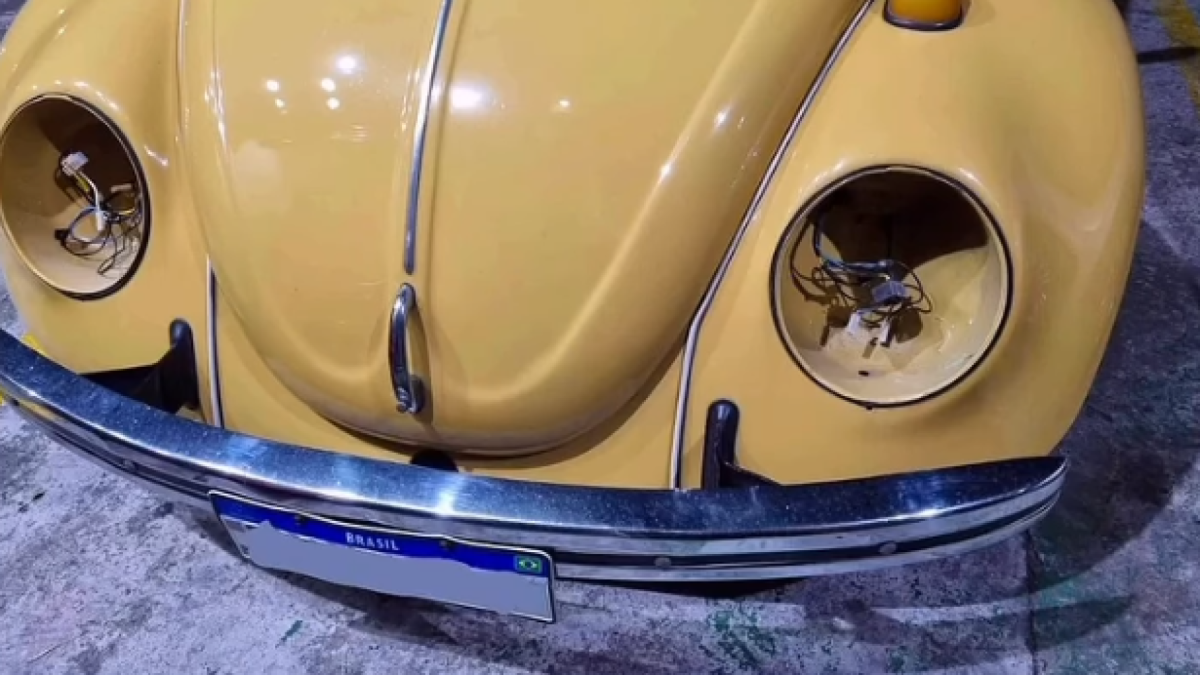 Furto de faróis de VW Fusca preocupa donos
