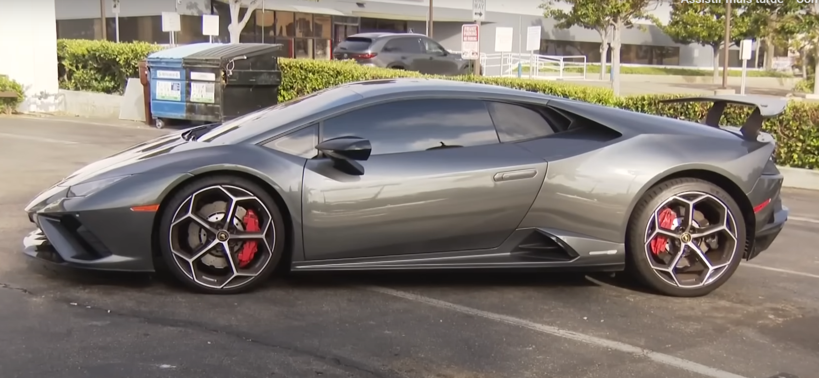 Lamborghini é recuperada com chatgpt