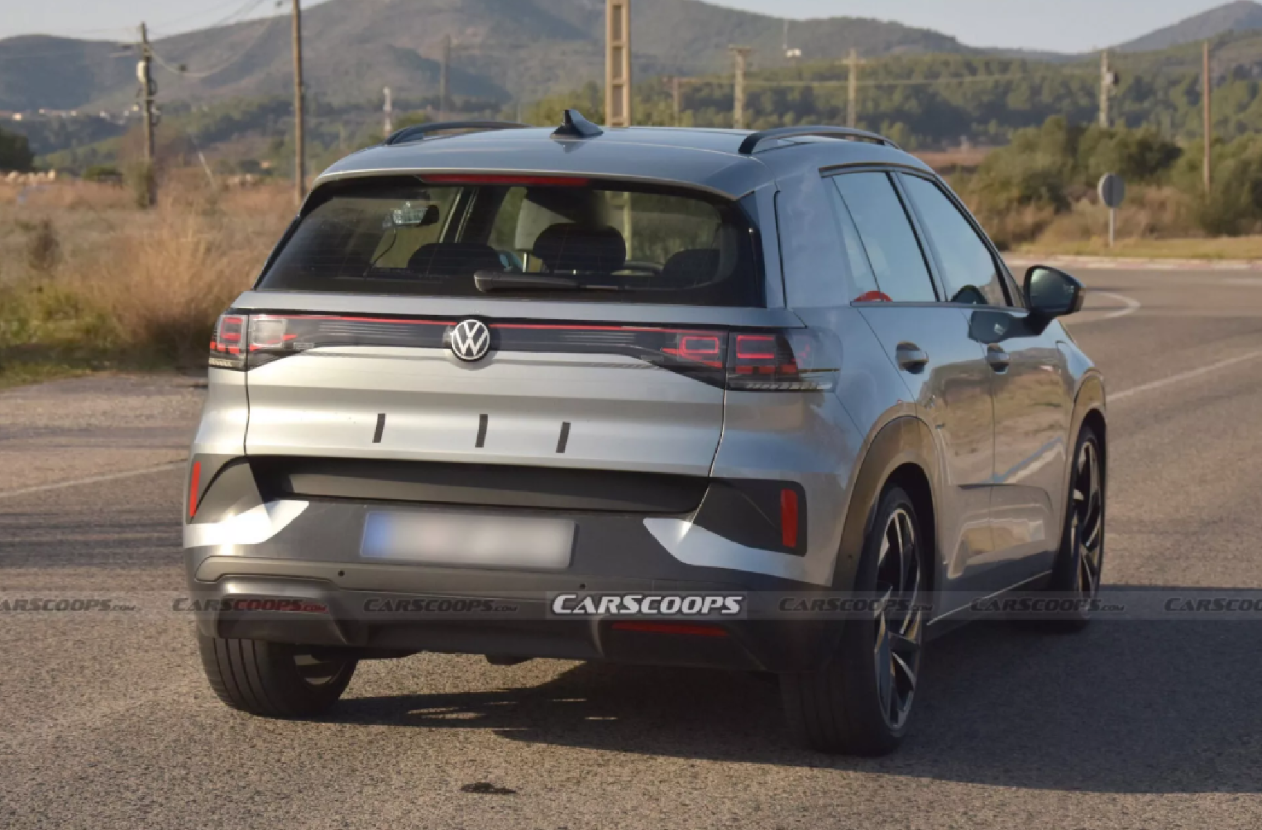 ID.Cross &eacute; o aquivalente ao nosso T-Cross nacional