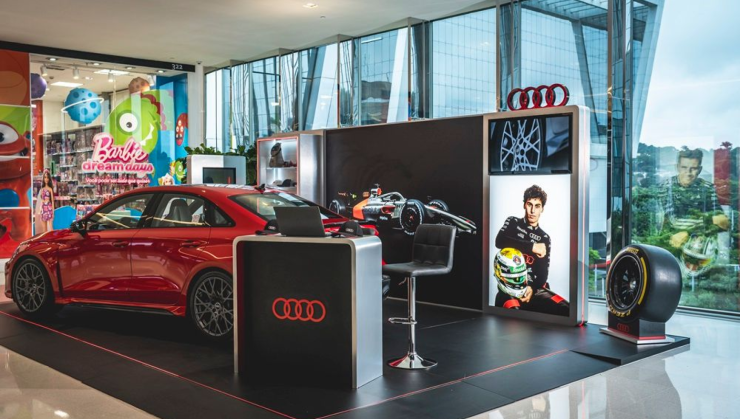 Novo RS3 faz parte de ativa&ccedil;&atilde;o da Audi com tem&aacute;tica da F1