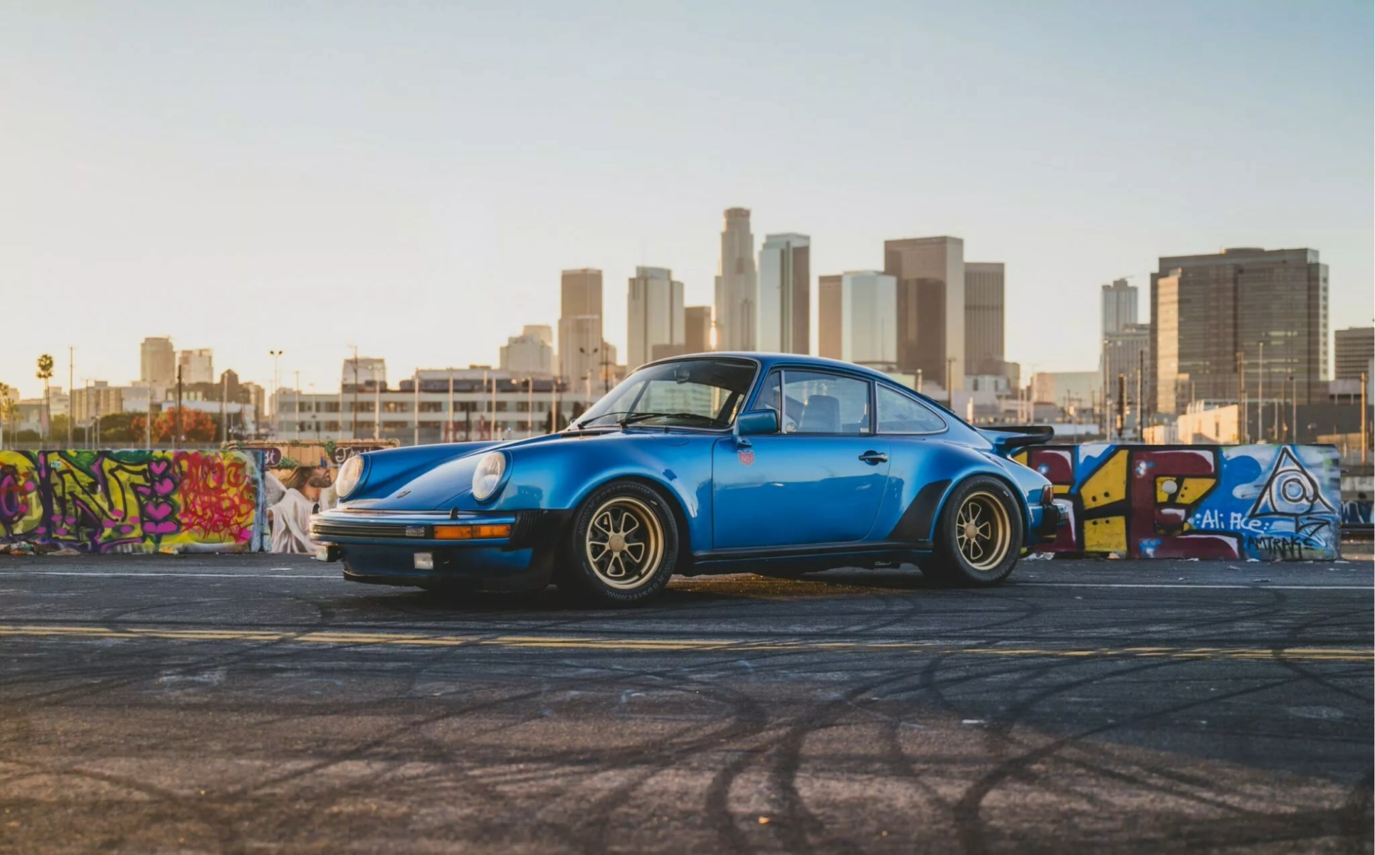 Porsche 911 Carrera 2.7 MFI