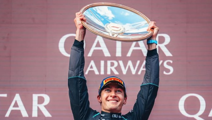 George Russel celebra vit&oacute;ria. A temporada, por&eacute;m, enfrenta incertezas com poss&iacute;veis cancelamentos de Grandes Pr&ecirc;mios. -  (crédito: Reprodu&ccedil;&atilde;o/Instagram George Russel)