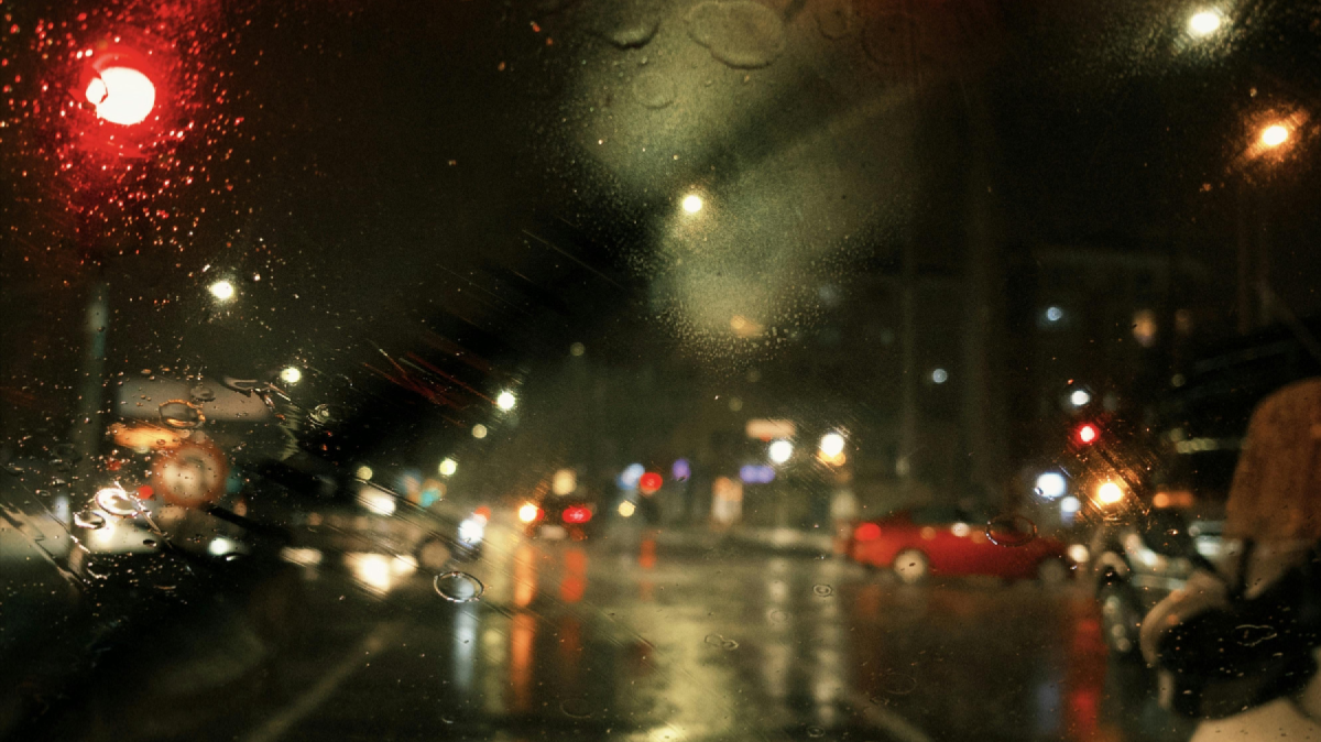 Como evitar mau cheiro ou umidade no carro em época de chuva