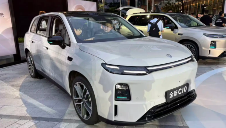 Leapmotor C10 2027 -  (crédito: CarsNewsChina/Sohu)