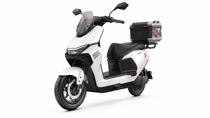 A YADEA prepara a chegada de novos ve&iacute;culos el&eacute;tricos de duas rodas, como a scooter GS70 Pro, ao mercado brasileiro -  (crédito: Divulga&ccedil;&atilde;o/Yadea)