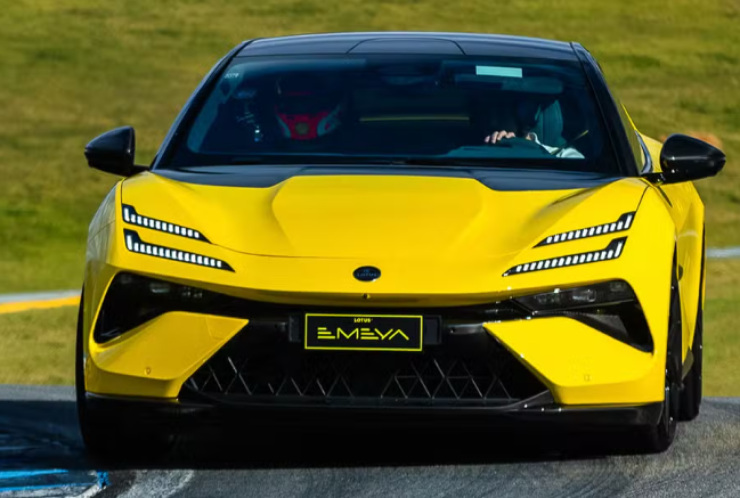 Lotus Emeya 900 Carbon